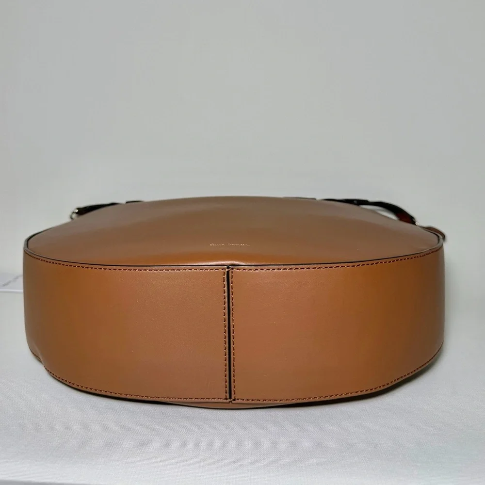 Paul Smith Women's Tan
Leather Hobo Bag With Woven Strap - Picture 6 of 10